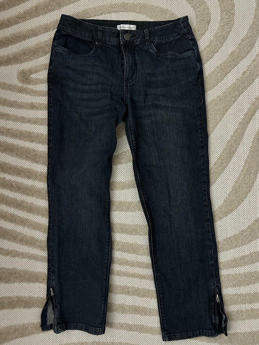 Christopher & Banks Size 4 Dark Wash Ankle Zip Jeans
